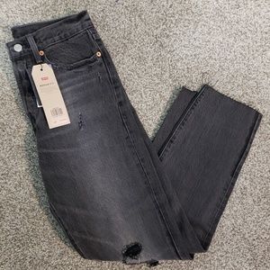 Levi's Wedgie Fit Size 27